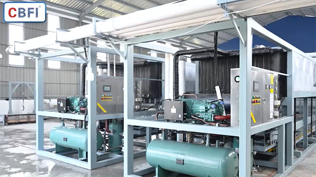 Dos máquinas automáticas de hielo en bloques con capacidad de 15 toneladas en Tarakan, Indonesia