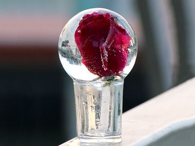Máquina para hacer hielo en esferas automática