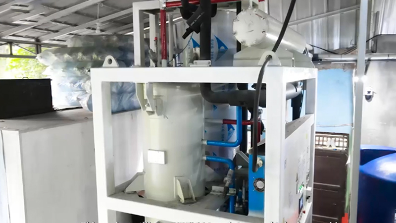Máquina integrada para hacer tubos de hielo de 10 toneladas en Indonesia