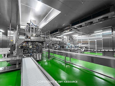 CBFI diseñó una fábrica de vasos de hielo comestibles totalmente automatizada con una capacidad de 70 t/día